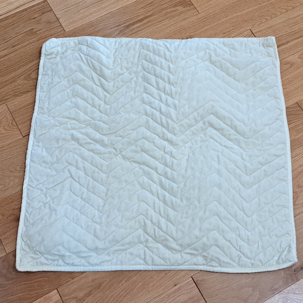 Grandinroad Ivory Quilted Velvet Euro Pillow Sham (1)